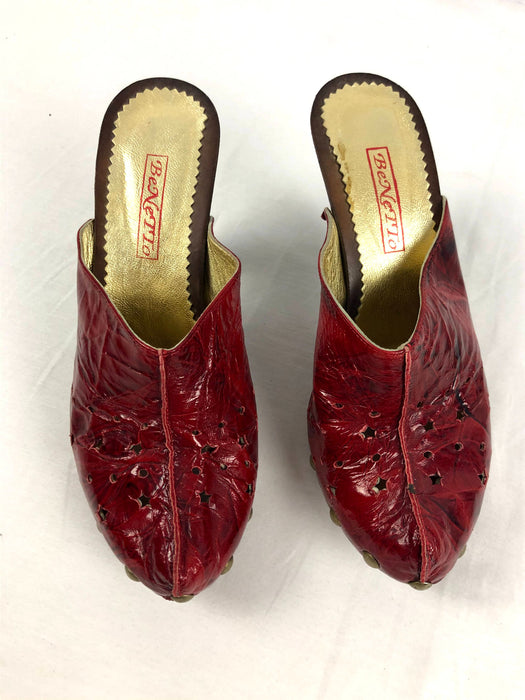 BeNetto Red Shoes Size 8.5