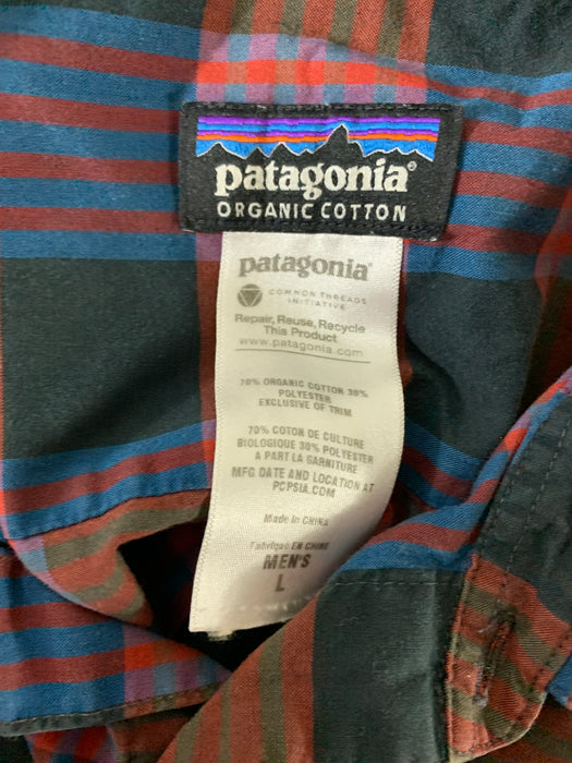 Patagonia Button Down Shirt Size Large