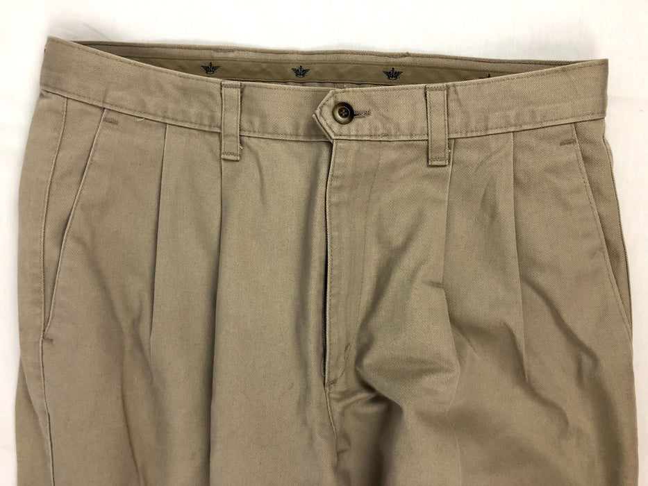 Dockers Khaki Pants Size 32 X 30