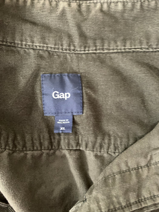 Gap Shirt Size XL