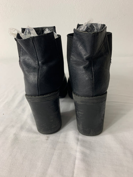 Divided Womens Formal Boots Size 6.5