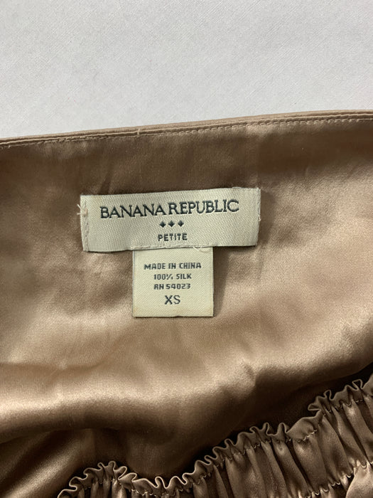 Banana Republic Petite Womans Tank Top Size XS