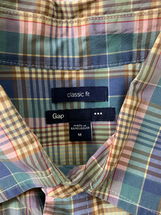 Gap Classic Fit Shirt Size Medium