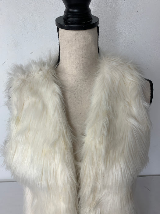 Mossimo Supply Co. Faux Fur Coat Size XL — Family Tree Resale 1