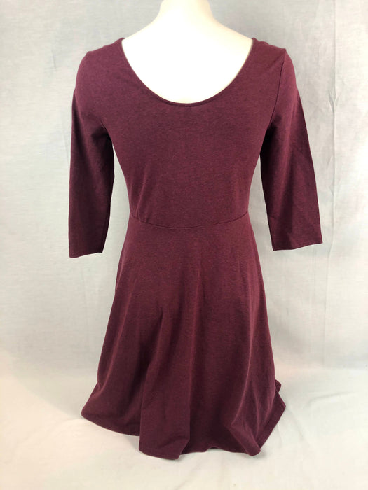 H&M Divided Mulberry Dress Size M