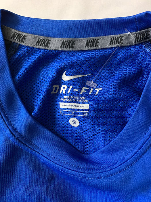 Nike Dri Fit Shirt Size Small