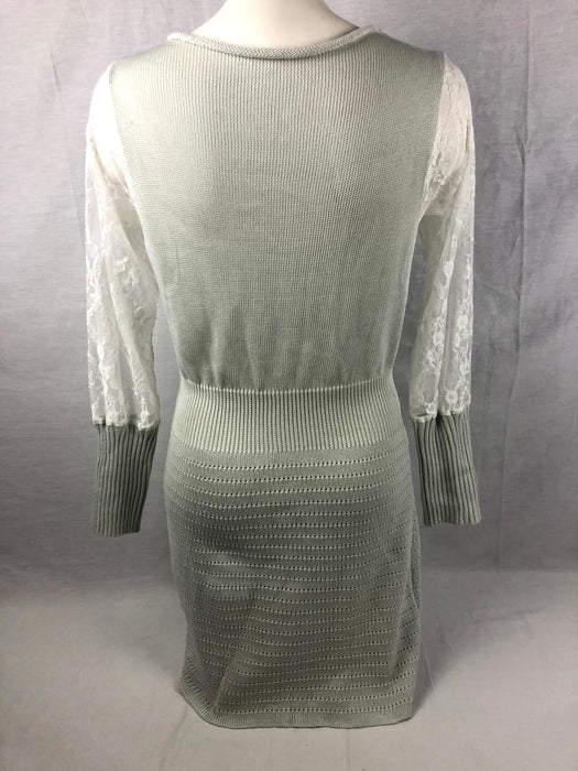 Grey/White Lace Sleeve Dress Size M