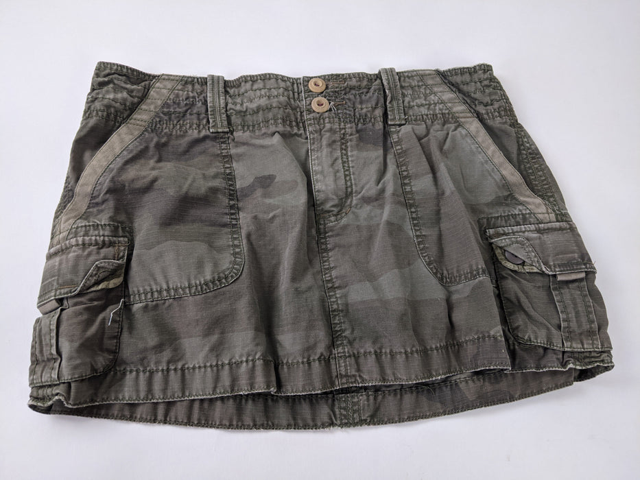 American Eagle Outfitters Camouflaged Skirt Size 12