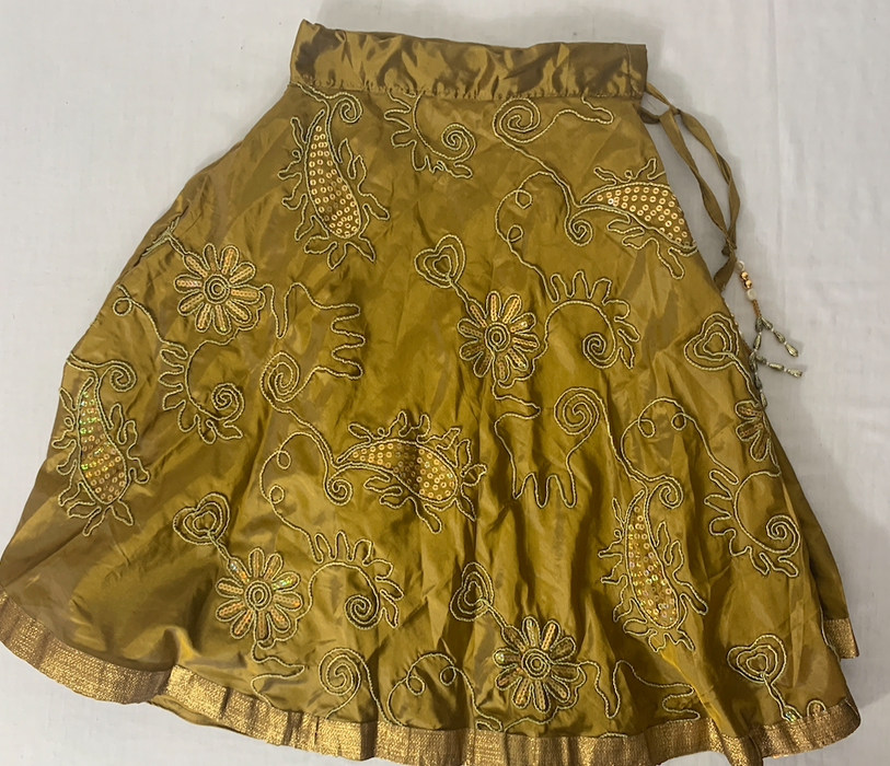 2pc. Indian Outfit Size Small