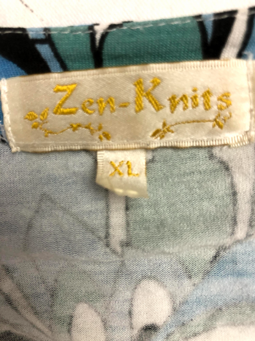 Zen-Knits Dress Size XL