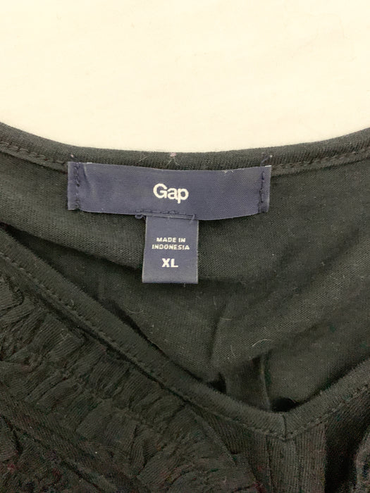 Gap womans shirt size xl