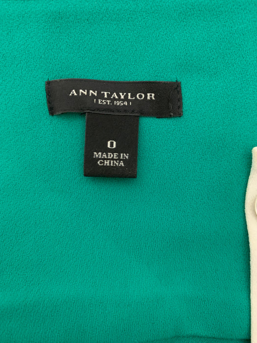 Ann Taylor Woman’s Dress Size 0