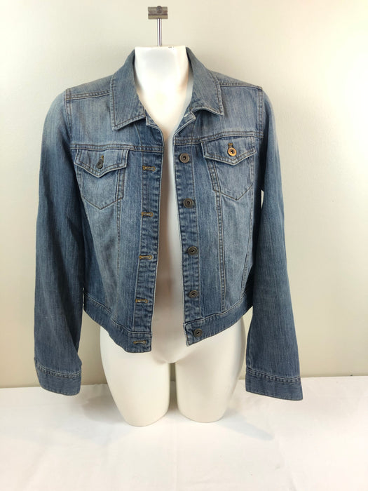 BP women’s jean jacket Size L