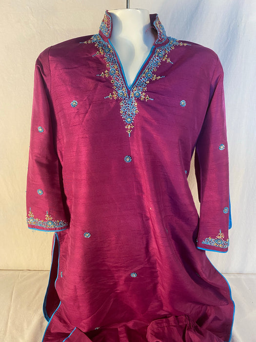 Women’s Indian 2 PC Size S/M