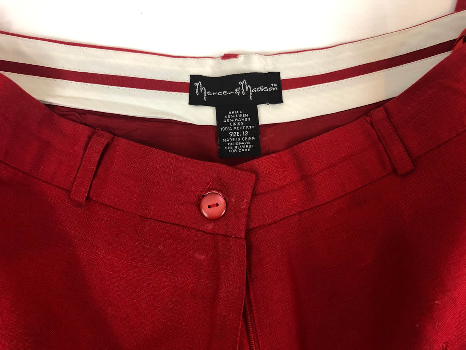 Mercer and Madison women’s red pants
