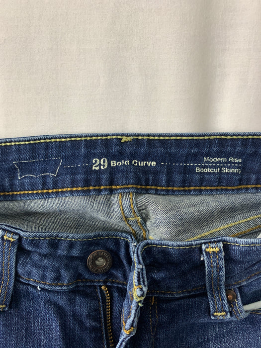 Woman’s jeans size 29