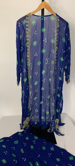Gorgeous Indian 2pc Outfit Size Small/29”