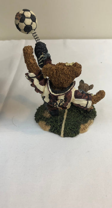 Boyds and friends bear statue playing soccer