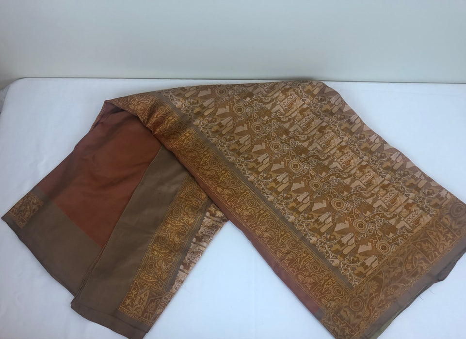 Women’s Indian sari