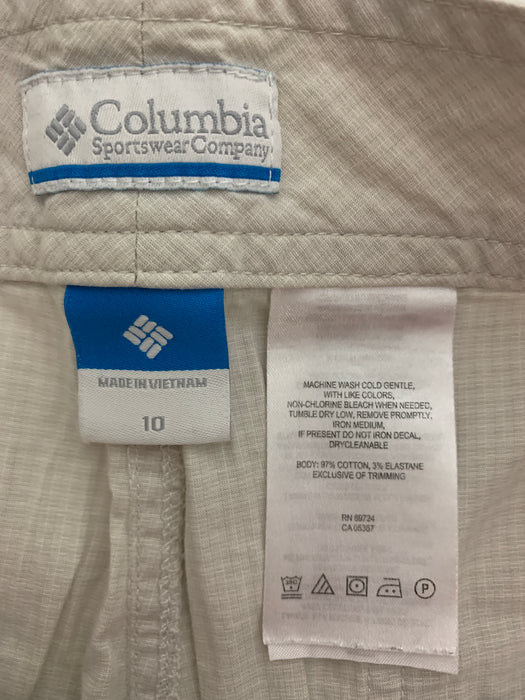 Columbia Woman’s shorts Size 10